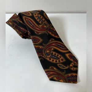 Turnbull & Asser Jerome St. Savile Row 100% Silk Whimsical Paisley Tie Luxury